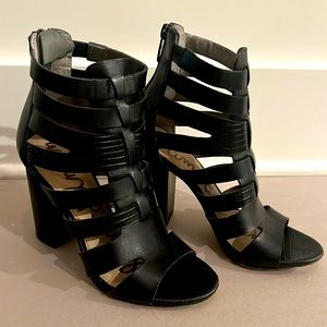 Sam Edelman | Yazmine Sandals | Black Leather